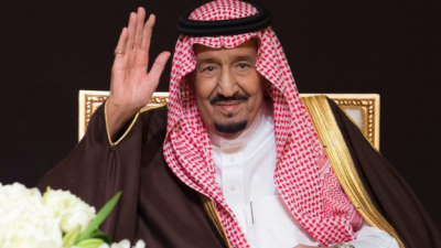 خادم الحرمين الشريفين يوجّه بفتح مسجد القبلتين في المدينة المنورة على مدار (24) ساعة تسهيلًا للمصلين من أداء الصلاة في جميع الأوقات. 